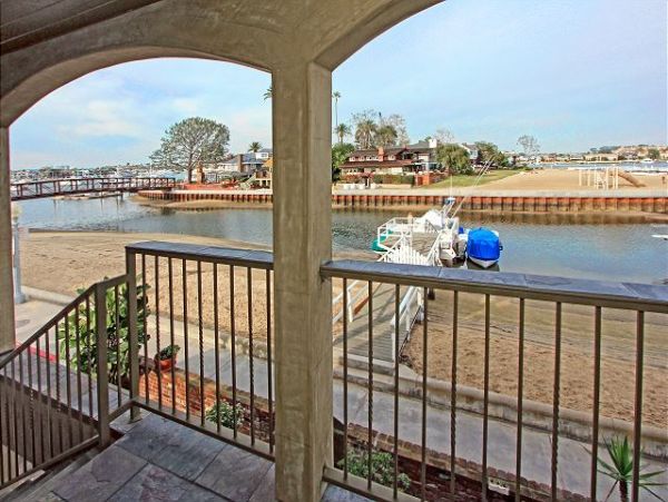 Newport Beach Home 991111
