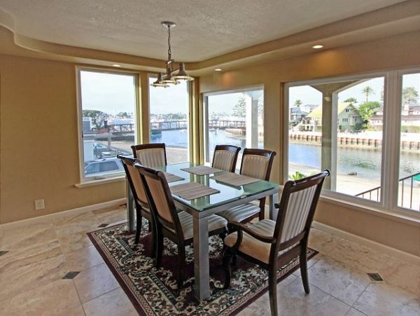 Newport Beach Home 991111