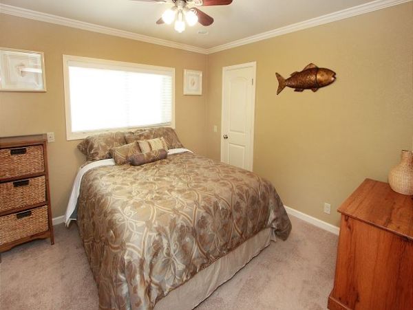 Newport Beach Home 991111