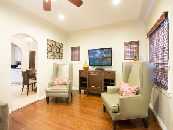 Newport Beach Home 991112