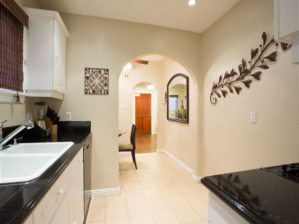 Newport Beach Home 991112