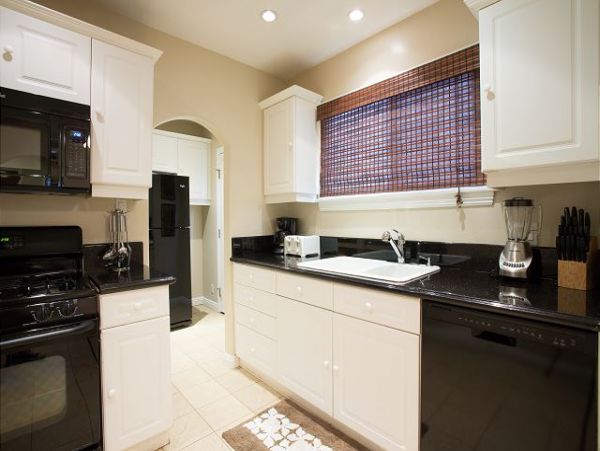 Newport Beach Home 991112