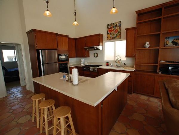 Newport Beach Home 991114