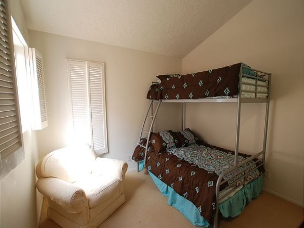 Newport Beach Home 991114