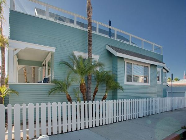 Newport Beach Home 991116