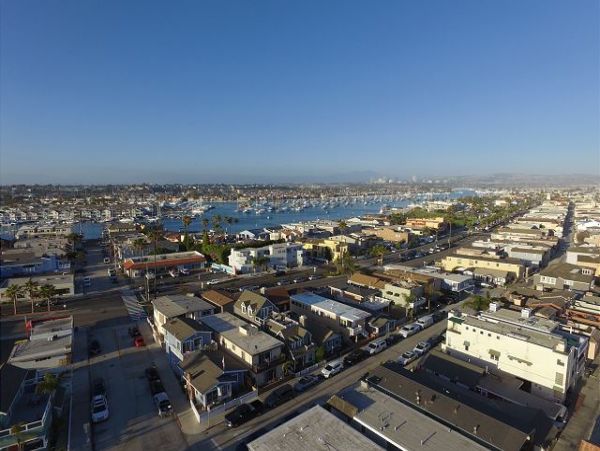 Newport Beach Home 991116
