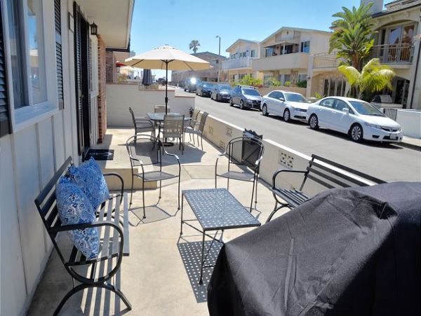 Newport Beach Home 991118