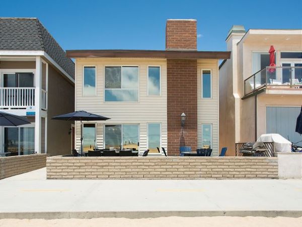 Newport Beach Home 991119