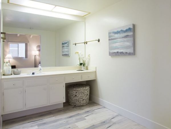 Newport Beach Home 991119