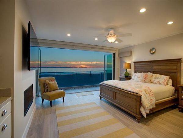 Newport Beach Home 991120