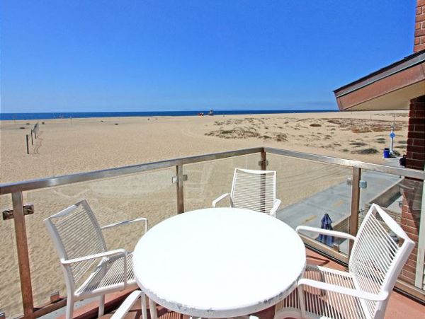 Newport Beach Home 991121