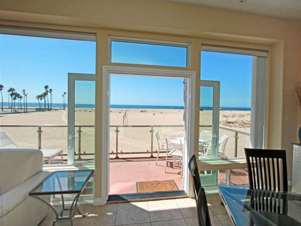 Newport Beach Home 991121