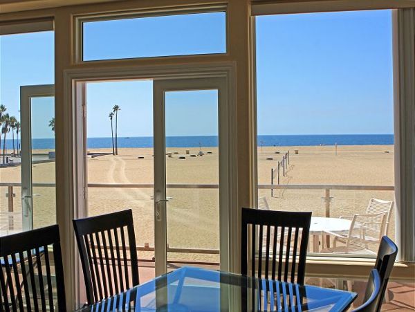 Newport Beach Home 991121