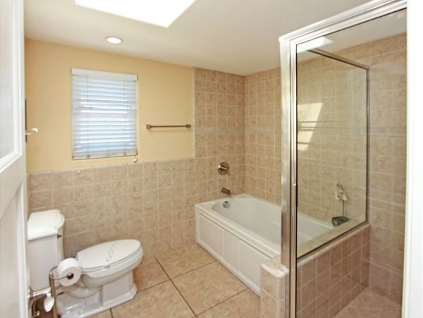 Newport Beach Home 991121