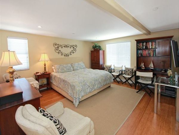 Newport Beach Home 991121