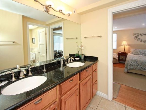 Newport Beach Home 991121