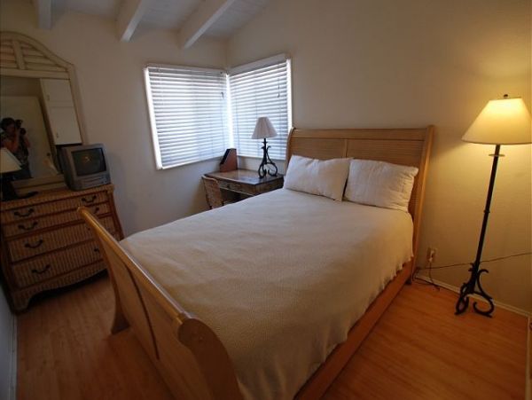 Newport Beach Home 991122