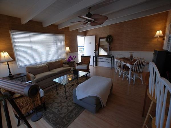 Newport Beach Home 991122