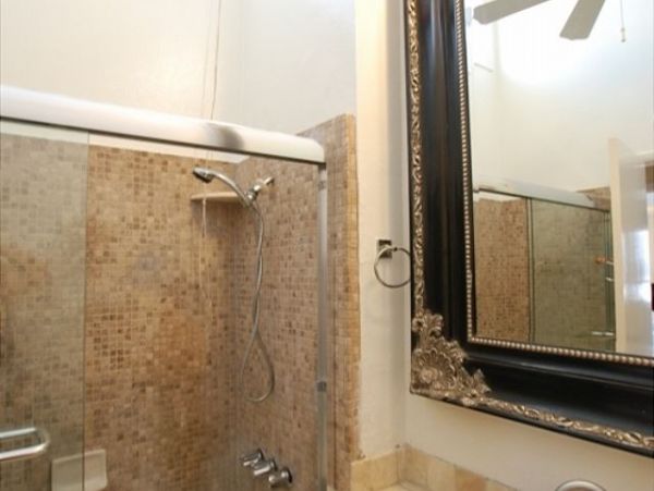 Newport Beach Home 991122