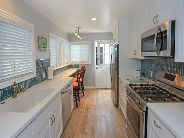Newport Beach Home 991124