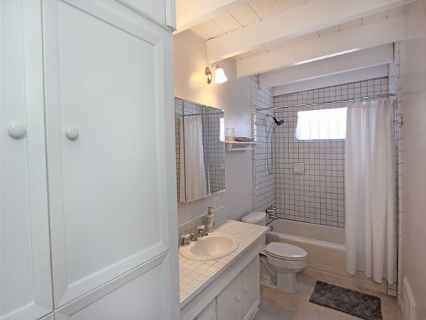 Newport Beach Home 991125