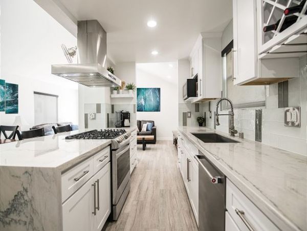 Newport Beach Home 991127
