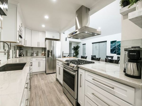 Newport Beach Home 991127