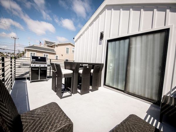 Newport Beach Home 991127