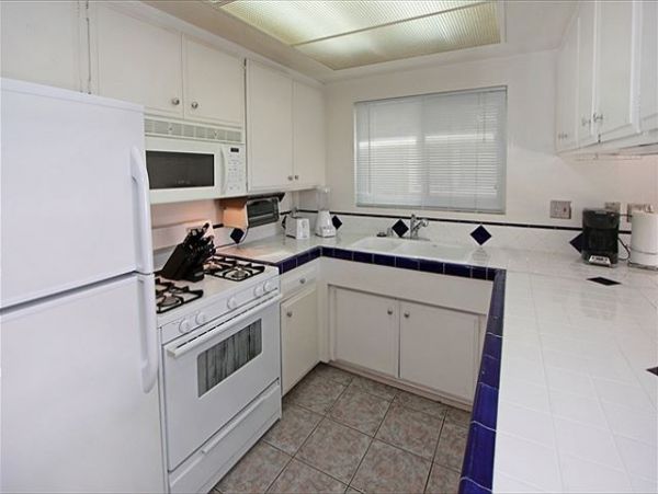 Newport Beach Home 991128