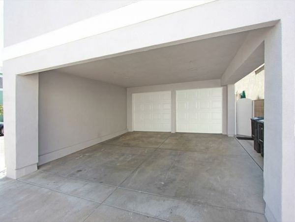 Newport Beach Home 991130