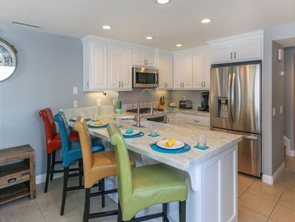 Newport Beach Home 991130