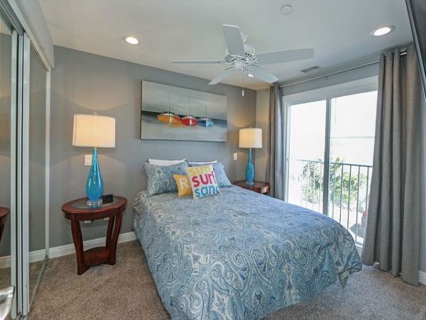 Newport Beach Home 991130