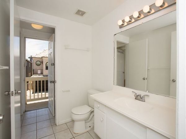 Newport Beach Home 991131