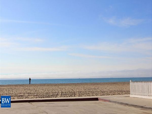Newport Beach Home 991132