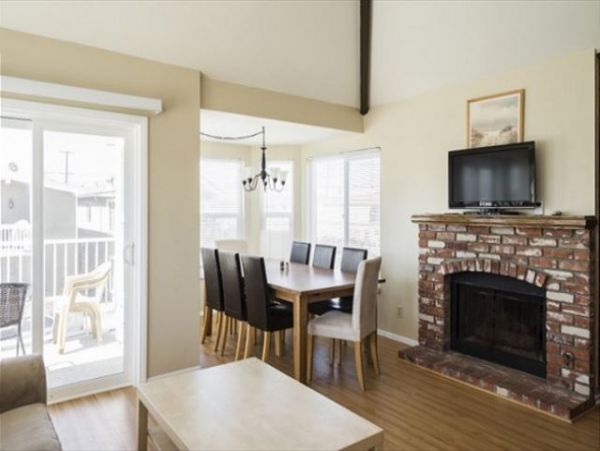 Newport Beach Home 991132
