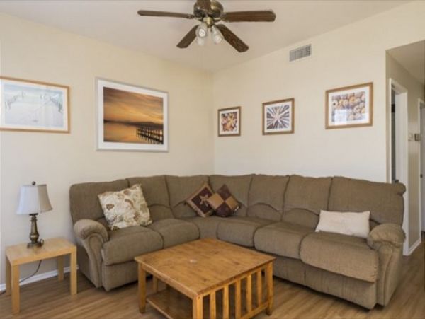 Newport Beach Home 991132