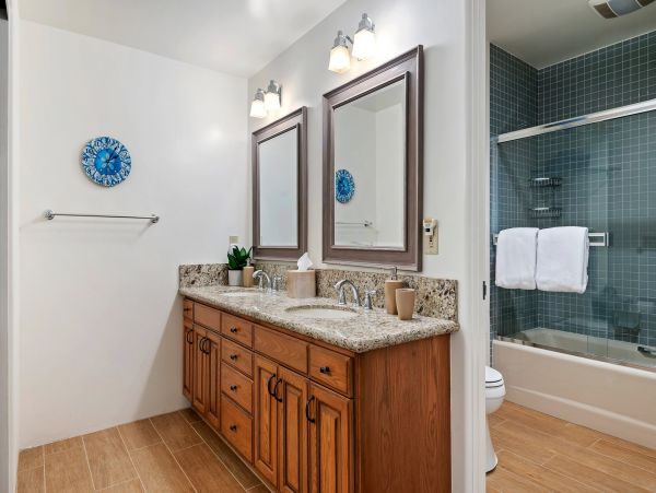 Santa Barbara County Home 991134