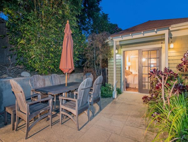 Santa Barbara County Home 991136