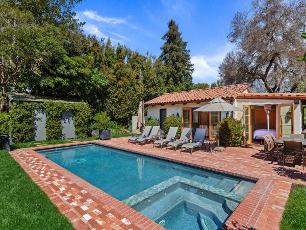 Santa Barbara County Home 991140