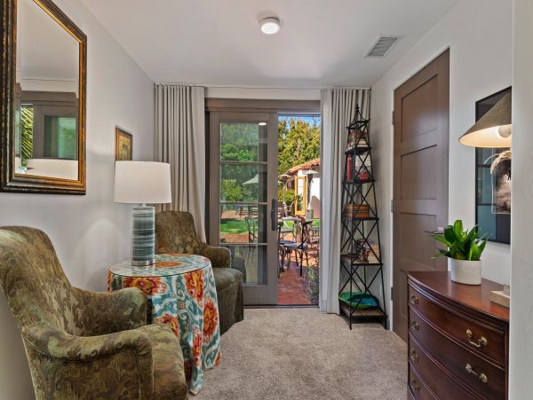 Santa Barbara County Home 991140