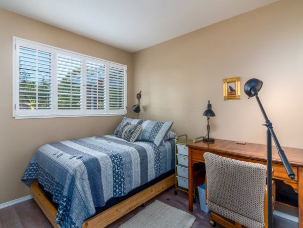 Santa Barbara County Home 991141