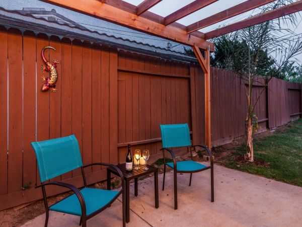 Santa Barbara County Home 991141