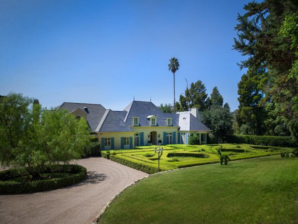 Santa Barbara County Home 991142