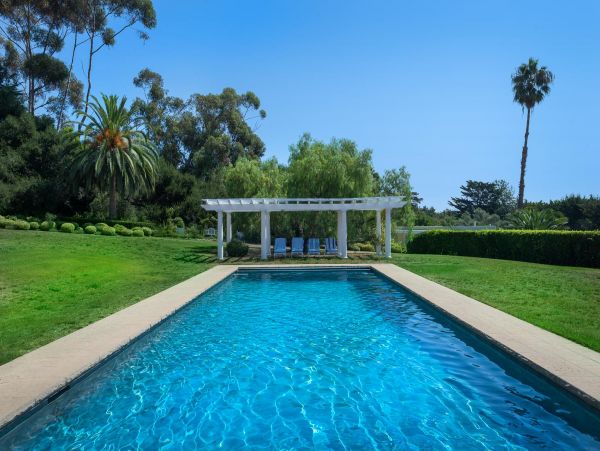 Santa Barbara County Home 991142