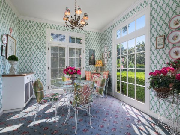 Santa Barbara County Home 991142