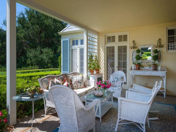 Santa Barbara County Home 991142