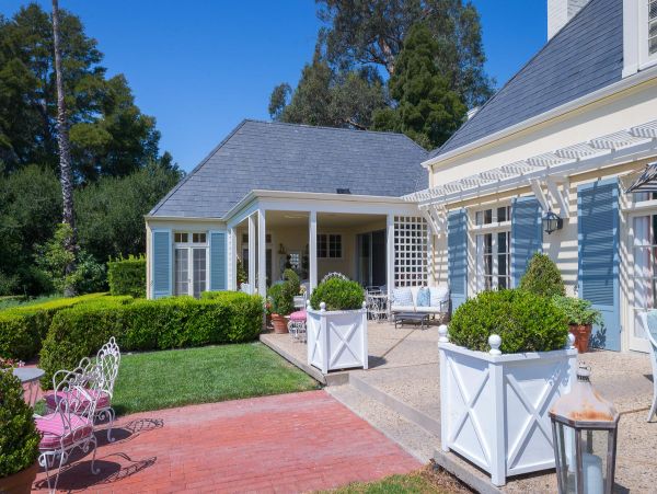 Santa Barbara County Home 991142