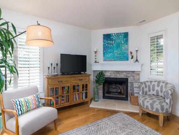 Santa Barbara County Home 991144