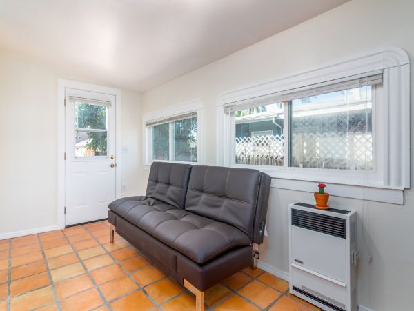 Santa Barbara County Home 991145