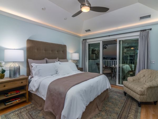 Santa Barbara County Home 991148